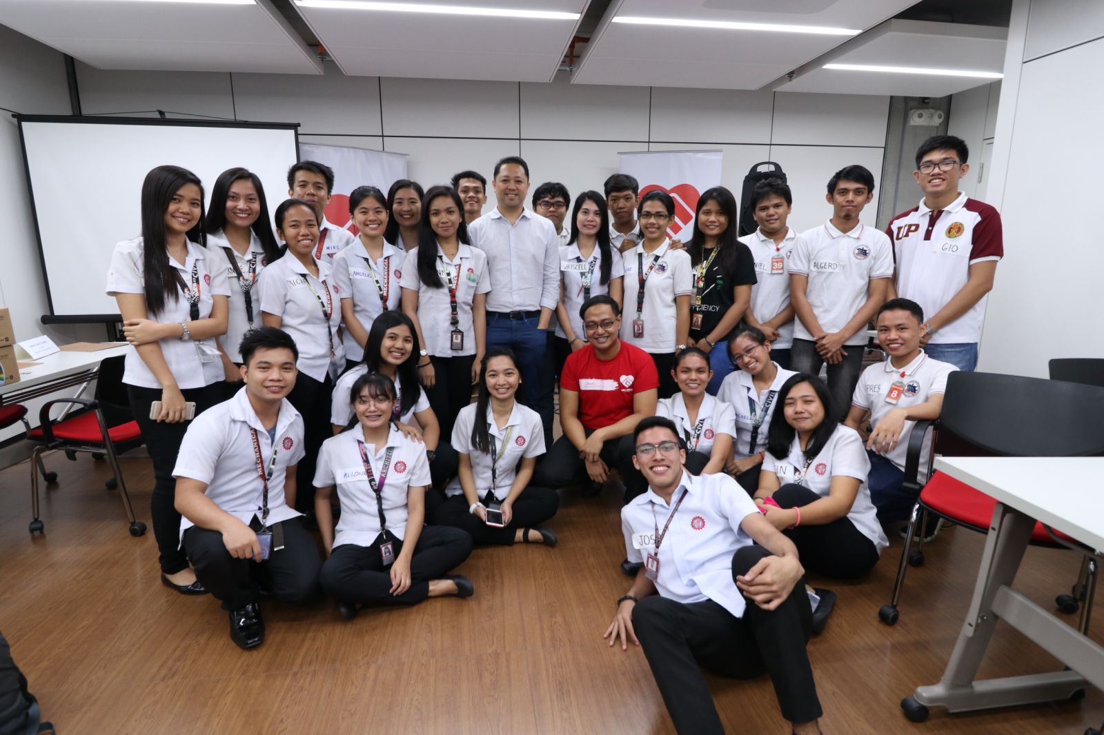 Megawide Foundation scholars attend the MEES Program Orientation with Megawide Foundation Chairman Louie Ferrer.
